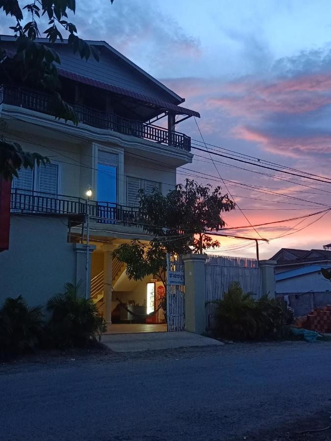 קמפוט Piphub Thmey Guesthouse מראה חיצוני תמונה