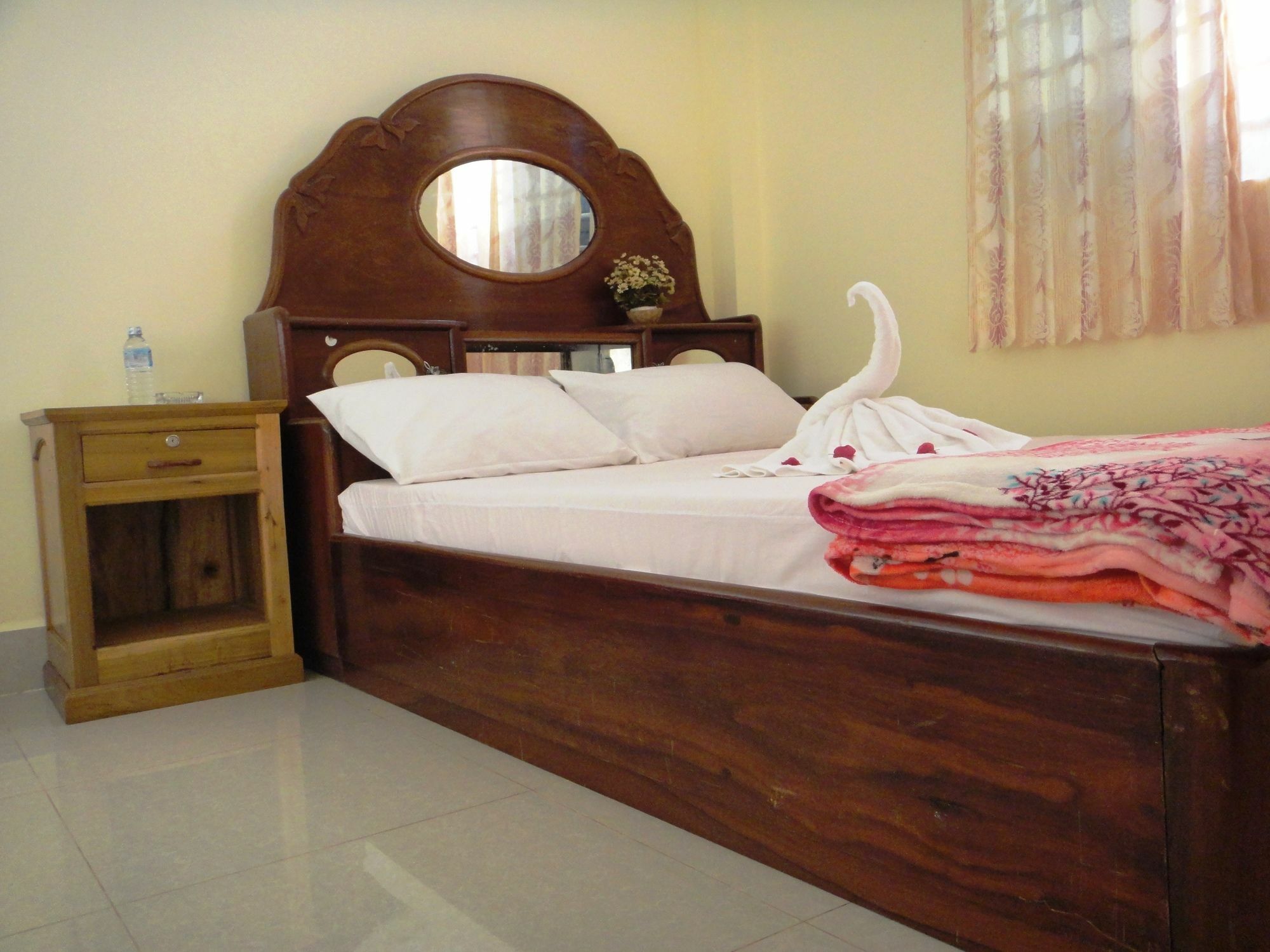 קמפוט Piphub Thmey Guesthouse מראה חיצוני תמונה